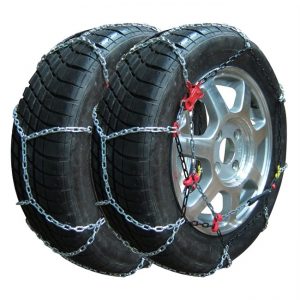 chaînes de pneus pour voiture